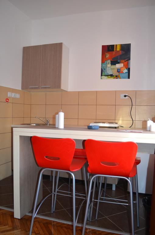 Apartmants Night Lux Ni Quarto foto