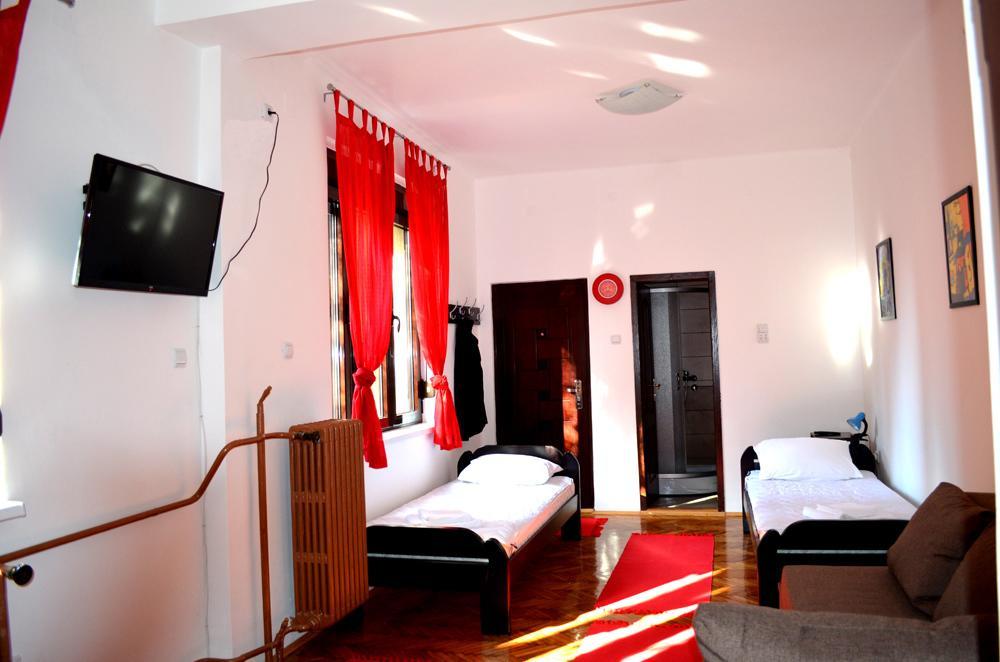 Apartmants Night Lux Ni Quarto foto